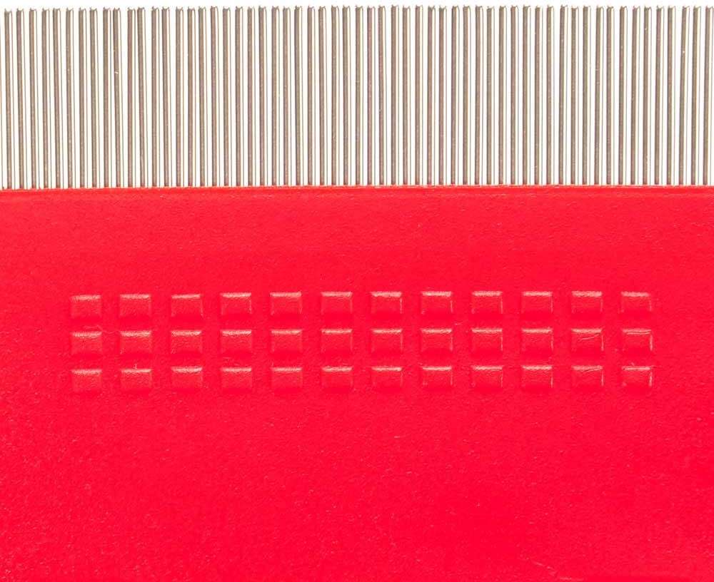 Pente Importado Anti Pulgas - Cores Variadas (6x5,5cm)