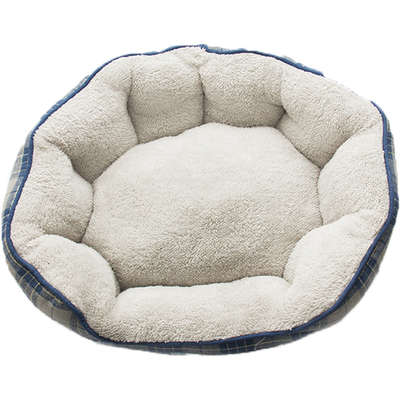 Cama Petco Harmony Pelúcia Xadrez para Cães e Gatos