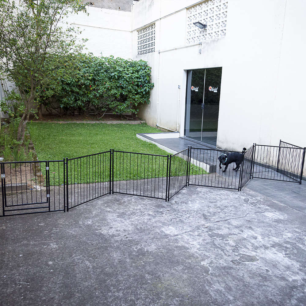 Cerca NF Pet Modular Preta com Portão - Preta