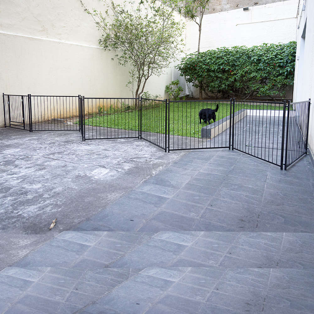 Cerca NF Pet Modular Preta com Portão - Preta