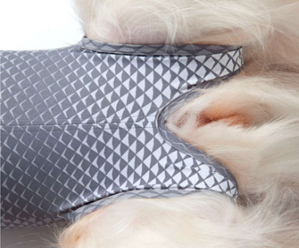 Roupa Pós Castração Pet Med Ultralight Color Cinza Geo para Cães - Tam. 14