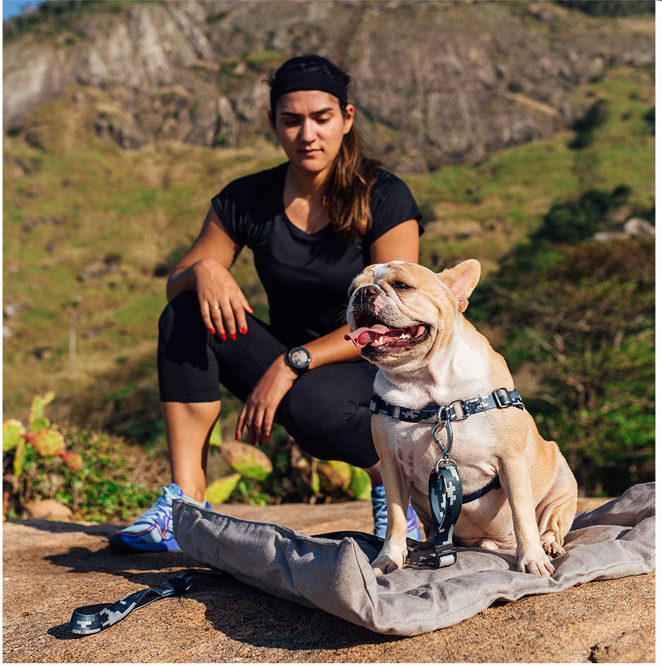 Peitoral Antipuxão Camuflado Cinza para Cães - Tam. M