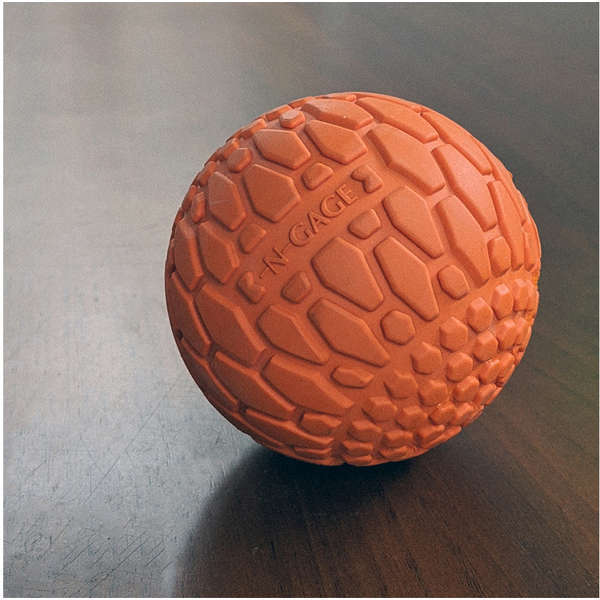 Brinquedo Bola Squeaker Laranja para Cães - Tam. Único