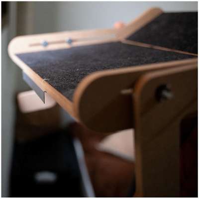 Cama Janeleira Cru com Carpete Preto para Gatos