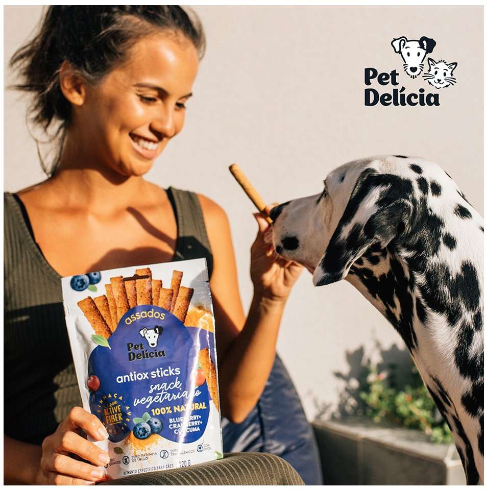 Snack Pet Delícia Petisco Natural para Cães Sabor Blueberry e Cranberry - 120g