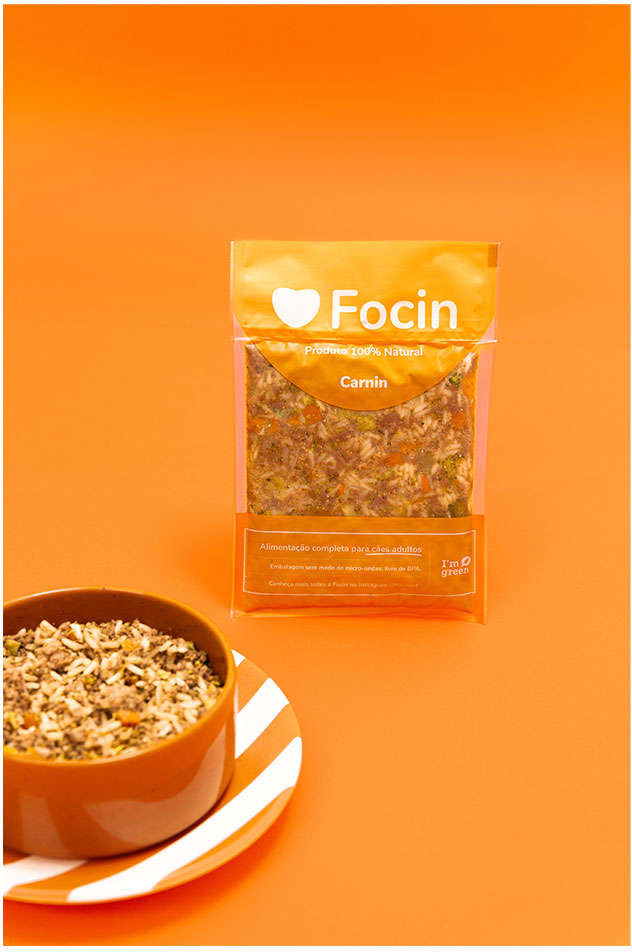Ração Congelada Focin Alimentação Completa para Cães Adultos Sabor Carne - 250 g