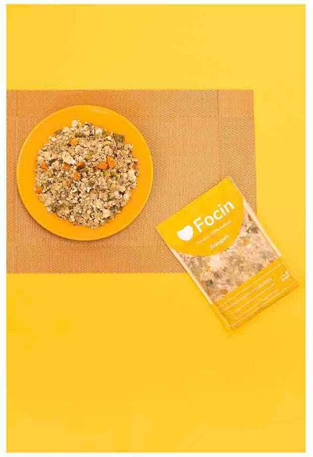 Ração Congelada Focin Alimentação Completa para Cães Adultos Sabor Frango - 250 g