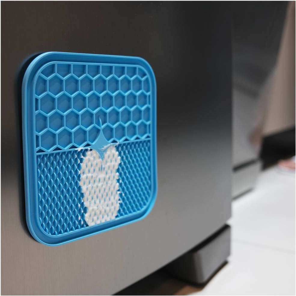 Tapete de Lamber Germanhart Silicone Quadrado Azul- Tam. M