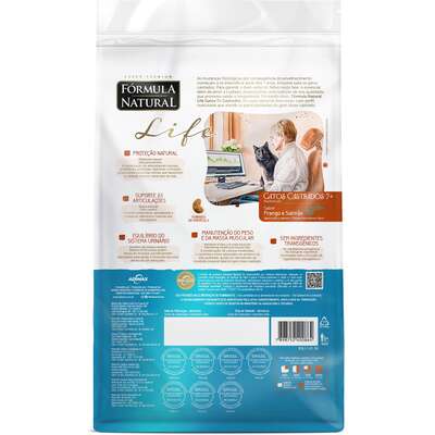 Ração Seca Fórmula Natural Life para Gatos Castrados Sabor Frango e Salmão 7+”