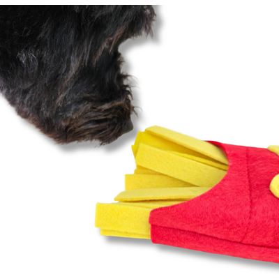 Brinquedo Interativo Batata Frita Fuzzie Recheável para Cães e Gatos”