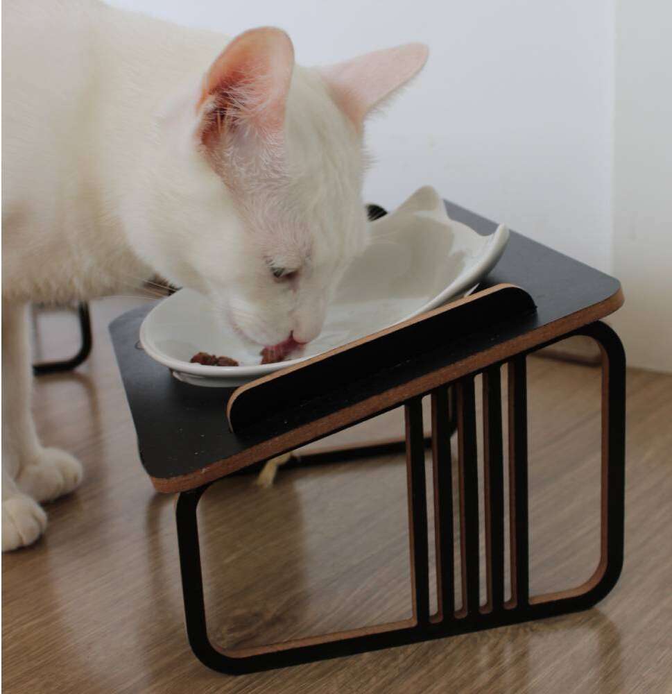Comedouro Bastet Hórus para Gatos Preto - Tam. Único