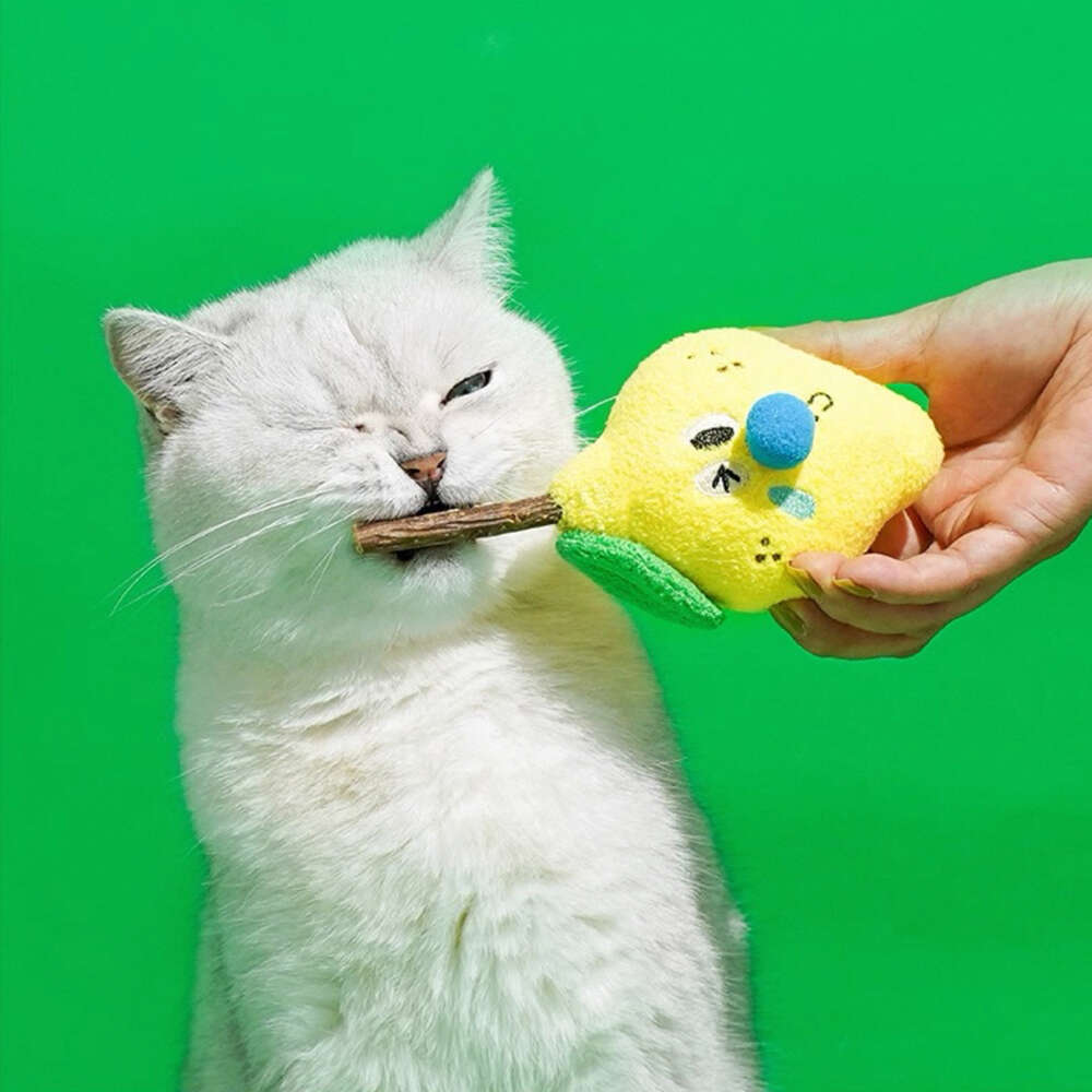Brinquedo Pelúcia Zeze Espetinho Matatabi Limão com Catnip para Gatos - Tam. Único