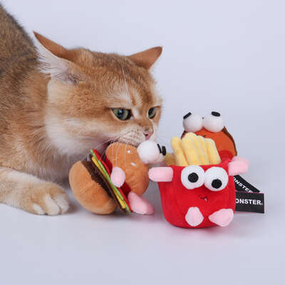 Brinquedo Pelúcia Qmonster Fast Food Hambúrguer com Catnip para Gatos