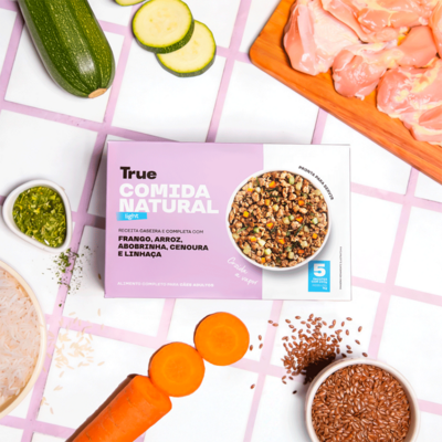 Alimentação Natural True Light Sabor Frango para Cães Adultos