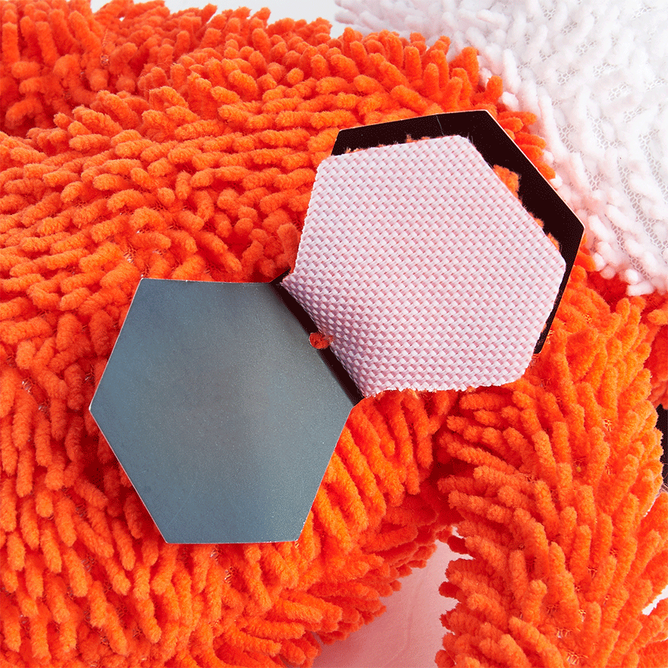 Brinquedo Pelúcia Fofos Raposa Tough Laranja para Cães - Tam. Único