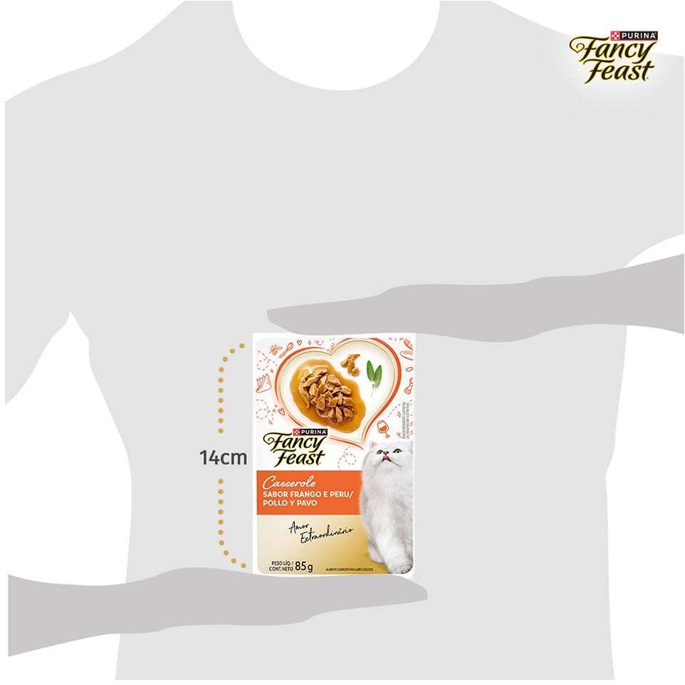 Racão Úmida Nestlé Purina Fancy Feast Sachê Casserole com Frango e Peru para Gatos Adultos - 85 g