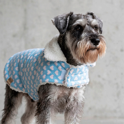 Capa Corações Fábrica Pet para Cães e Gatos Azul